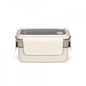 Isothermal lunch box
